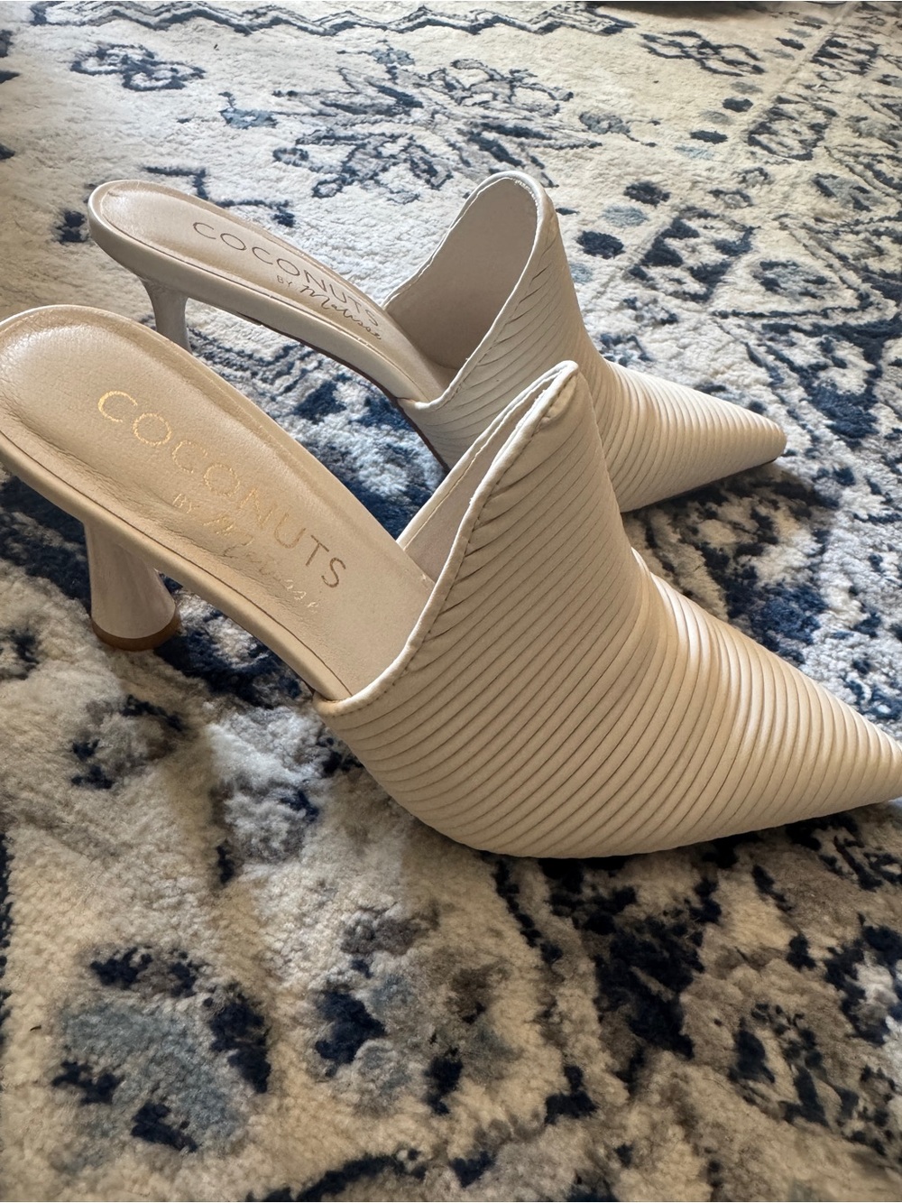 Coconuts by Matisse Cream Ribbed Pointed-Toe Mules